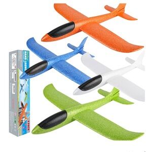 NWT PACK OF FOUR FOAM AIRPLANE / FLYING OUTDOOR TOYS- ORANGE, GREEN, BLUE, WHITE
